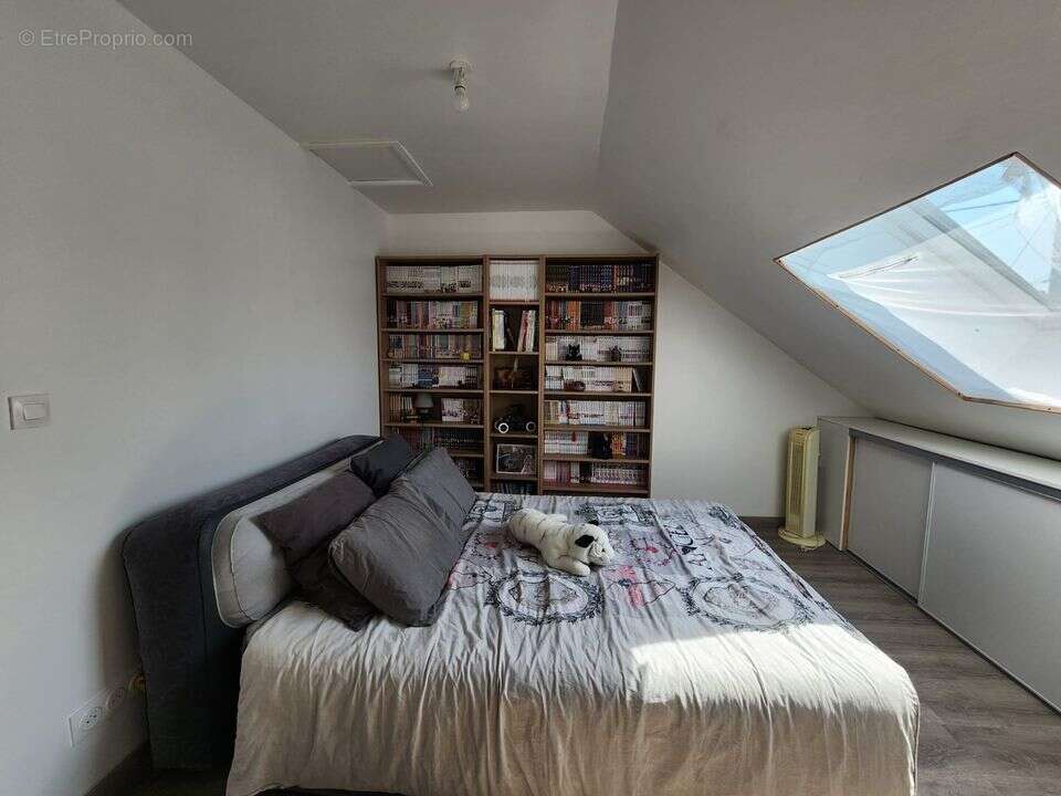 Maison familiale 4 chambres avec jardin, garage et dépendance - photo 10