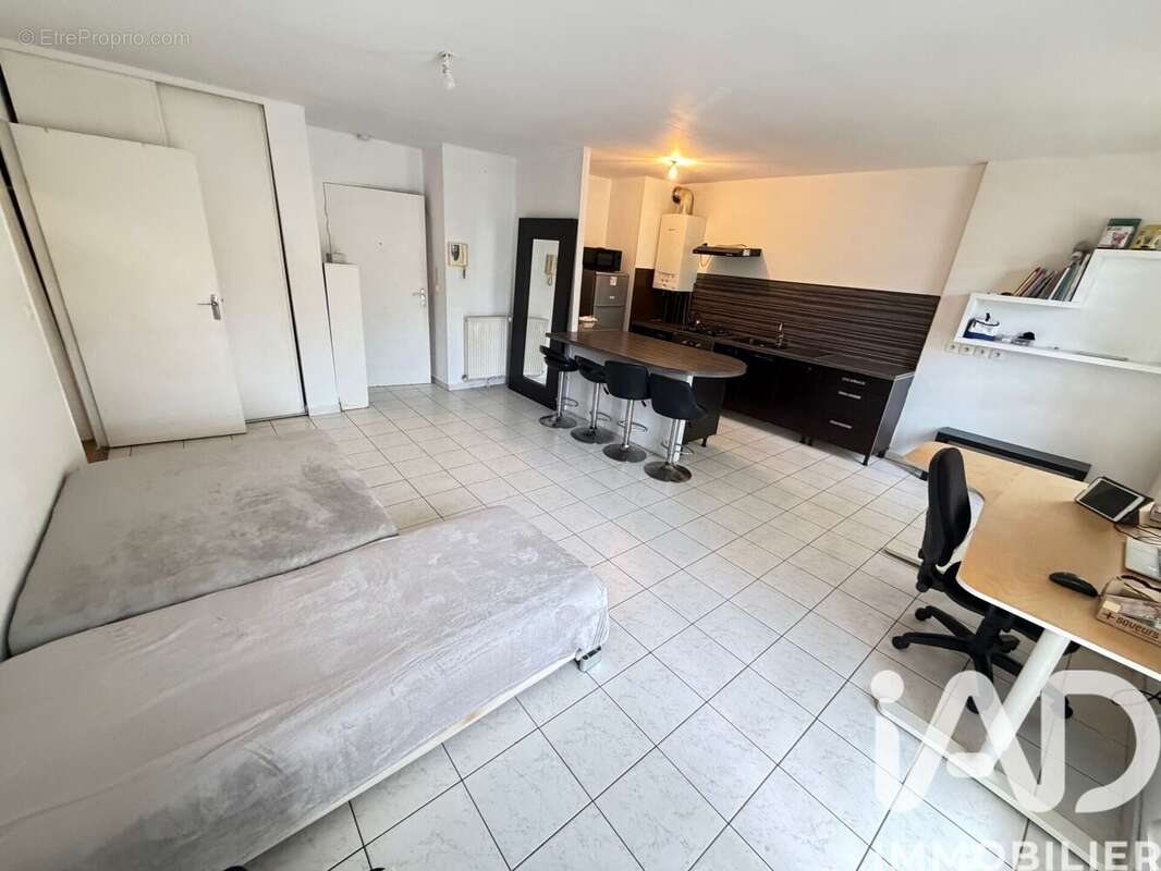 Photo 4 - Appartement à VILLENEUVE-LE-ROI