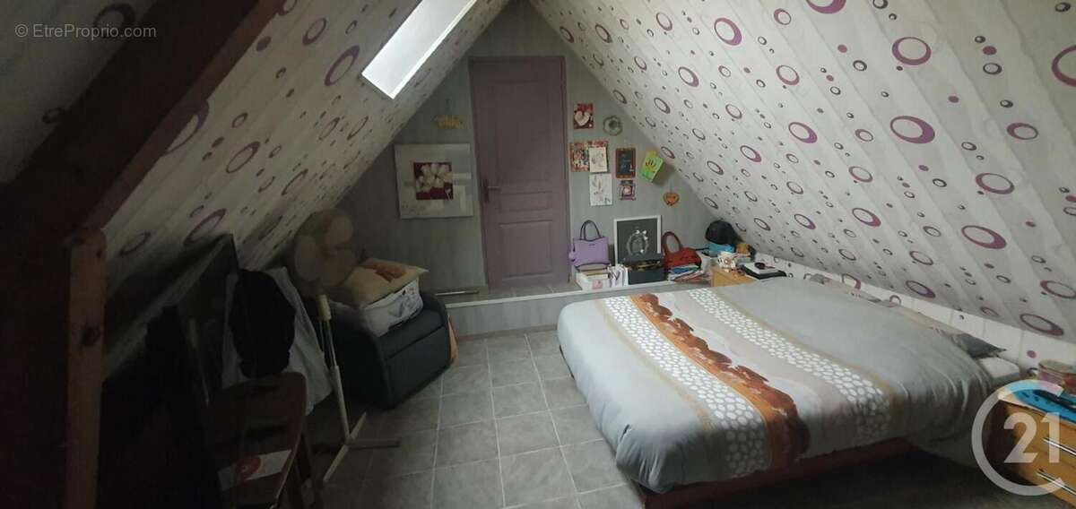 Maison à AUBIN-SAINT-VAAST