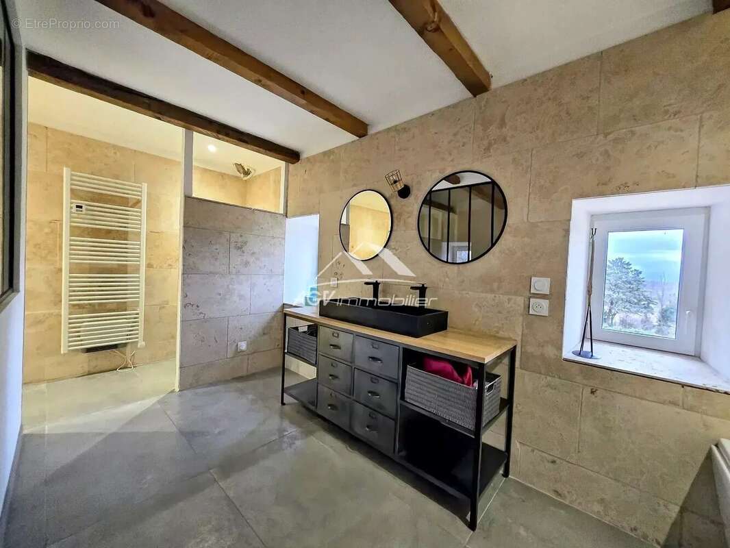 Maison à UZES