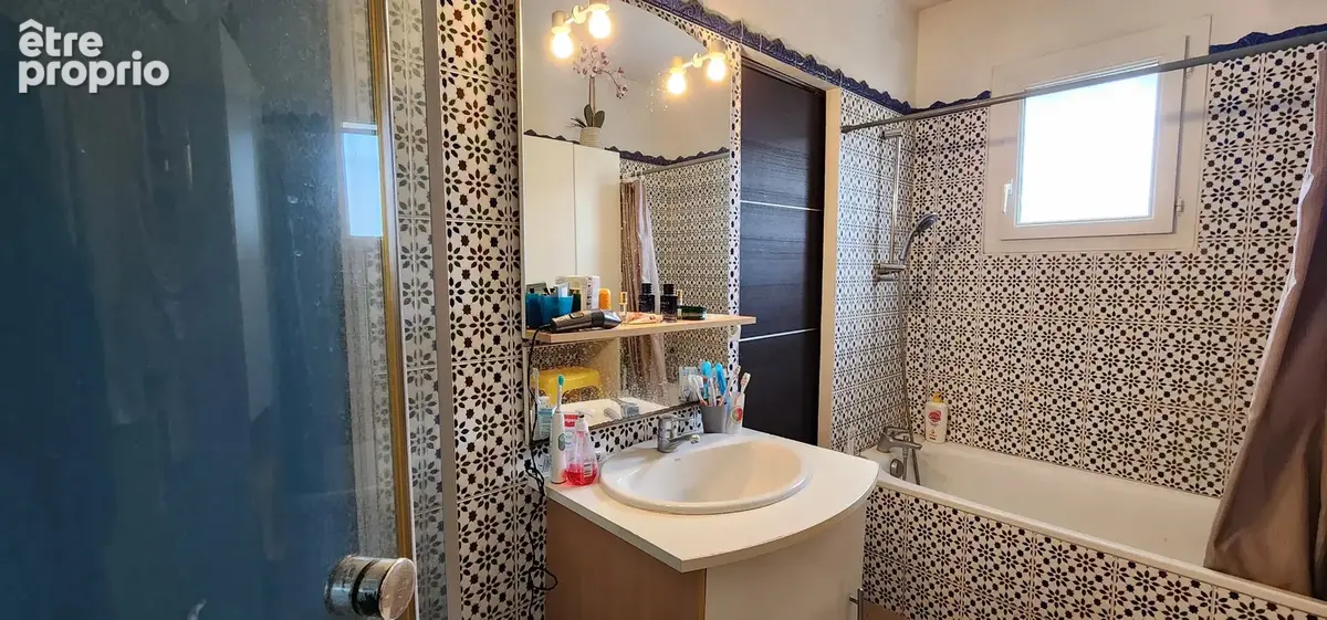 Villa F4 + véranda sur 500m2 de terrain - photo 8