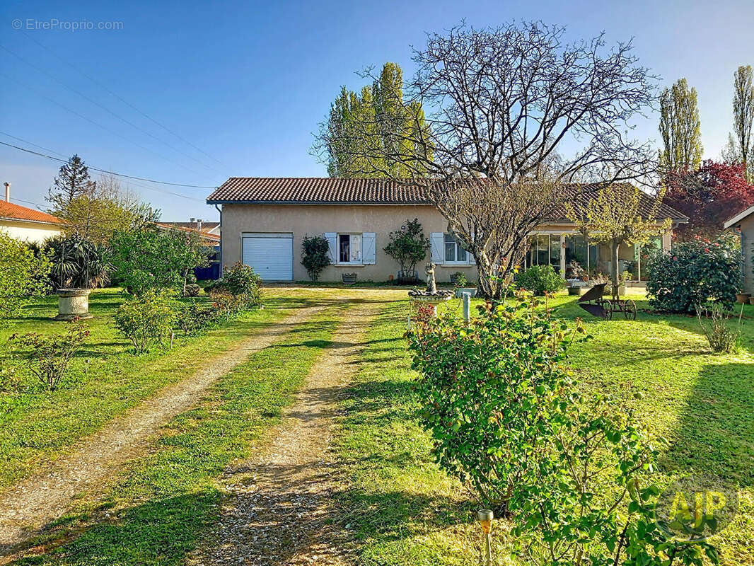 Maison à GAILLAN-EN-MEDOC