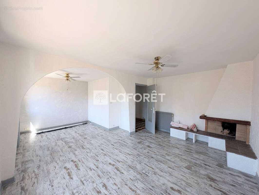 Appartement Grenoble 4 pièce(s) 65.42 m2 - photo 9