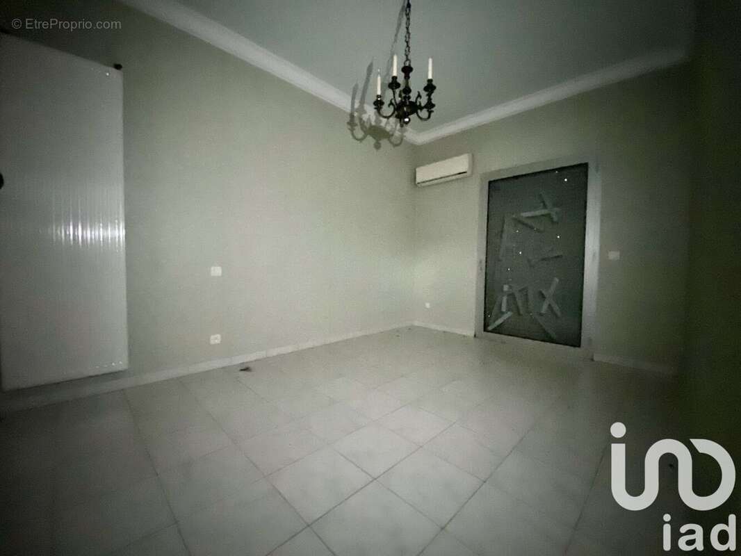 Photo 7 - Maison à ARAMON