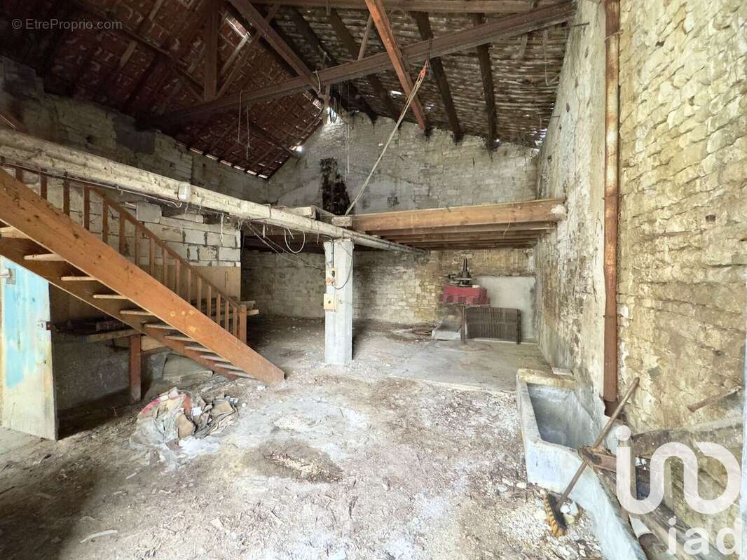 Photo 2 - Maison à SAINT-SIMON