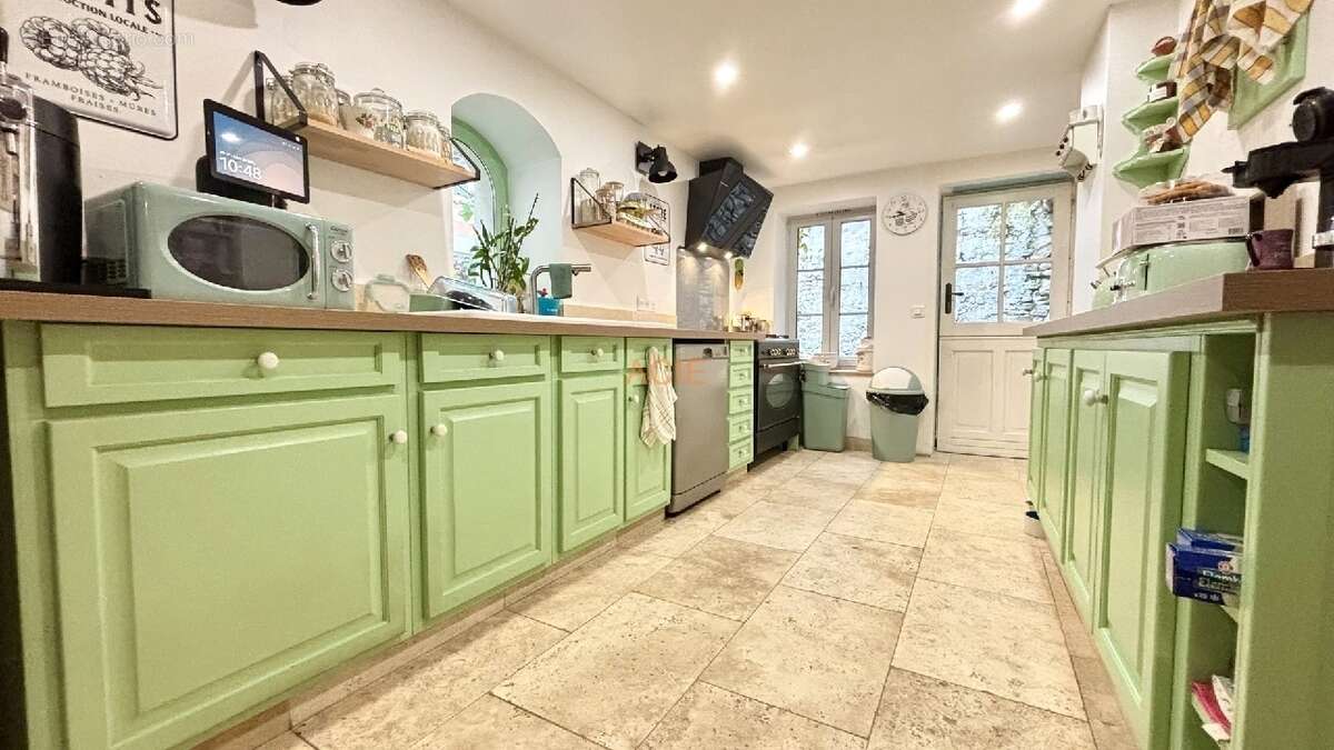 Maison à MARLY-LA-VILLE