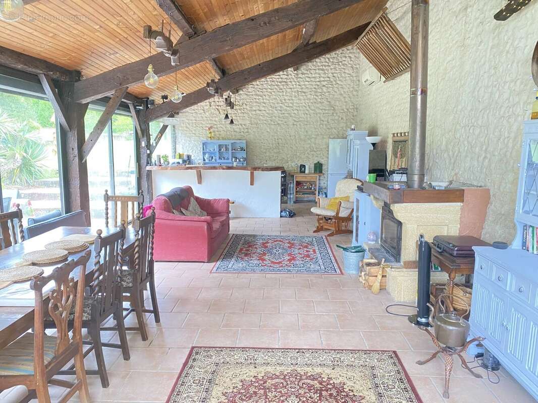 Maison de 3 chambres avec grand jardin et piscine - photo 25