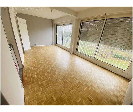 Appartement à ROYE