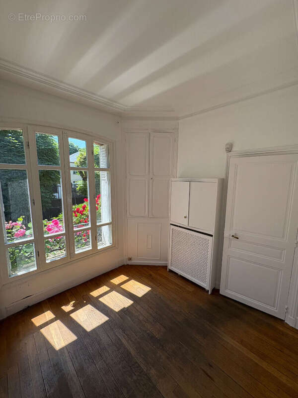 Maison à VILLEMOMBLE