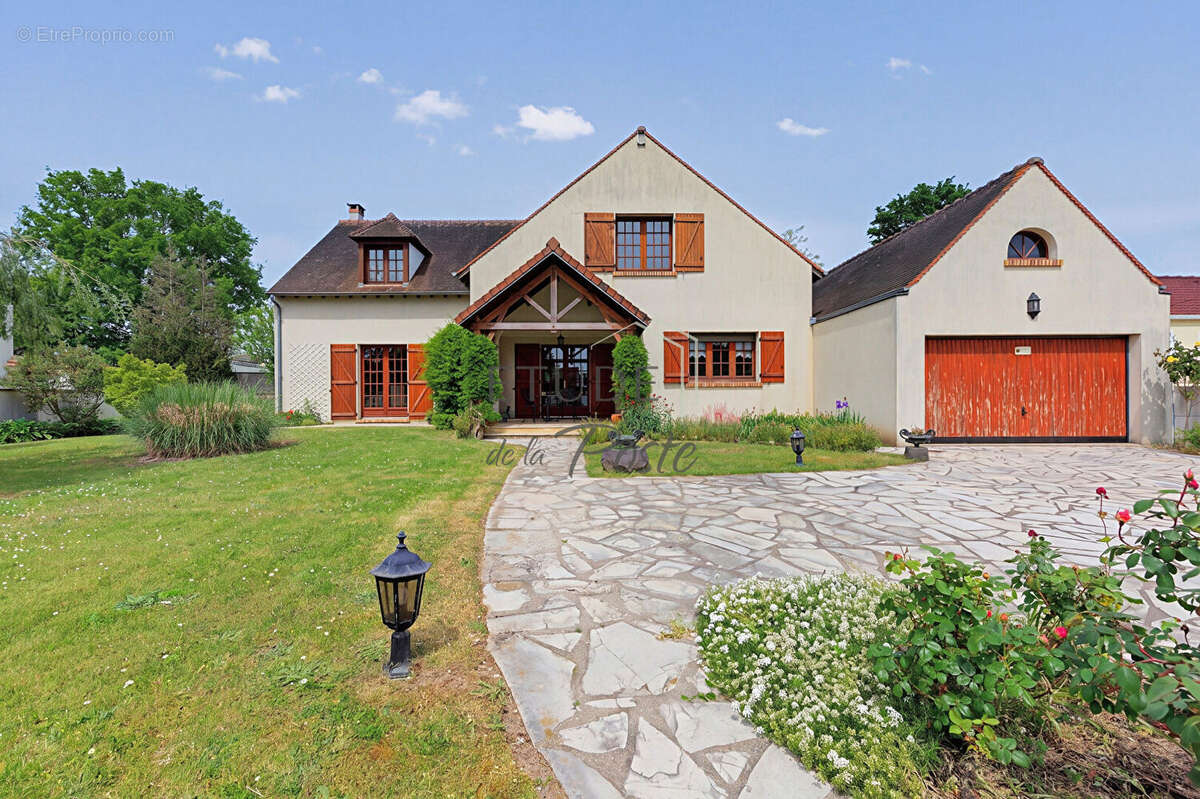 Maison à YERRES