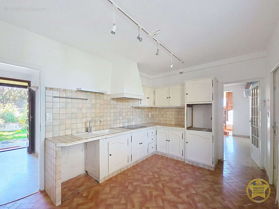 Maison à VILLENEUVE-LES-AVIGNON