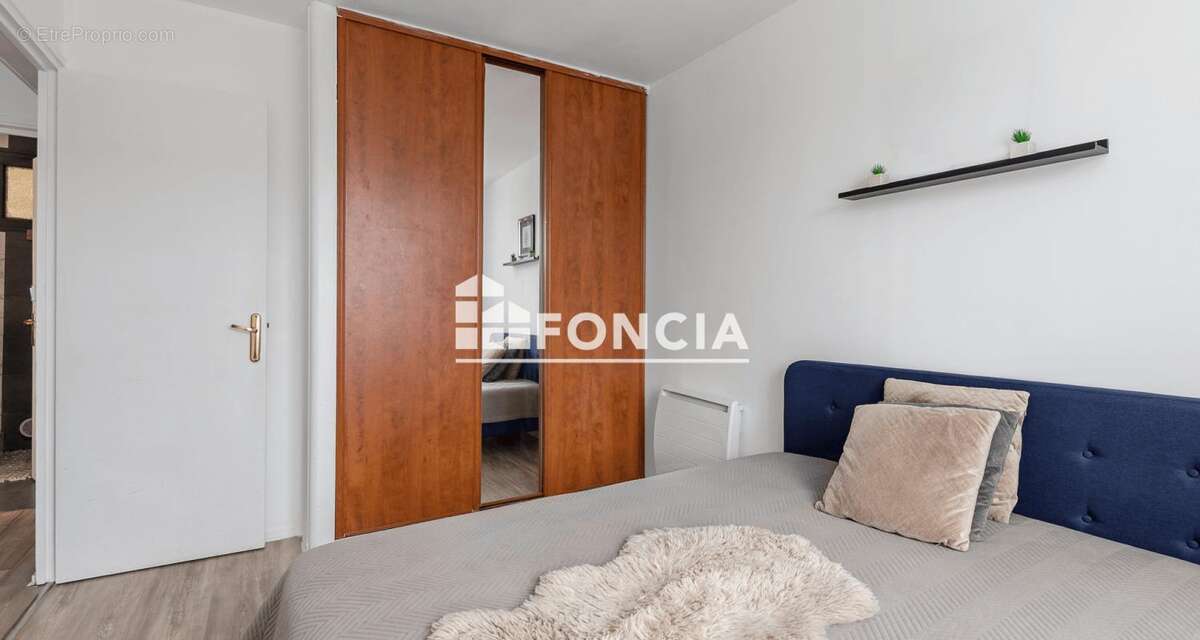 Appartement à MONT-SAINT-AIGNAN