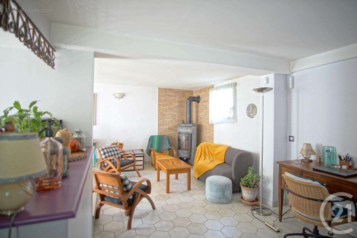 Maison à CHOISY-LE-ROI