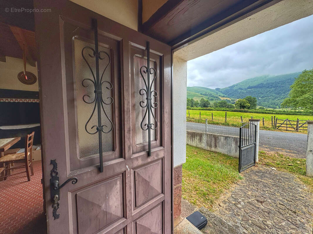 Maison à LARCEVEAU-ARROS-CIBITS