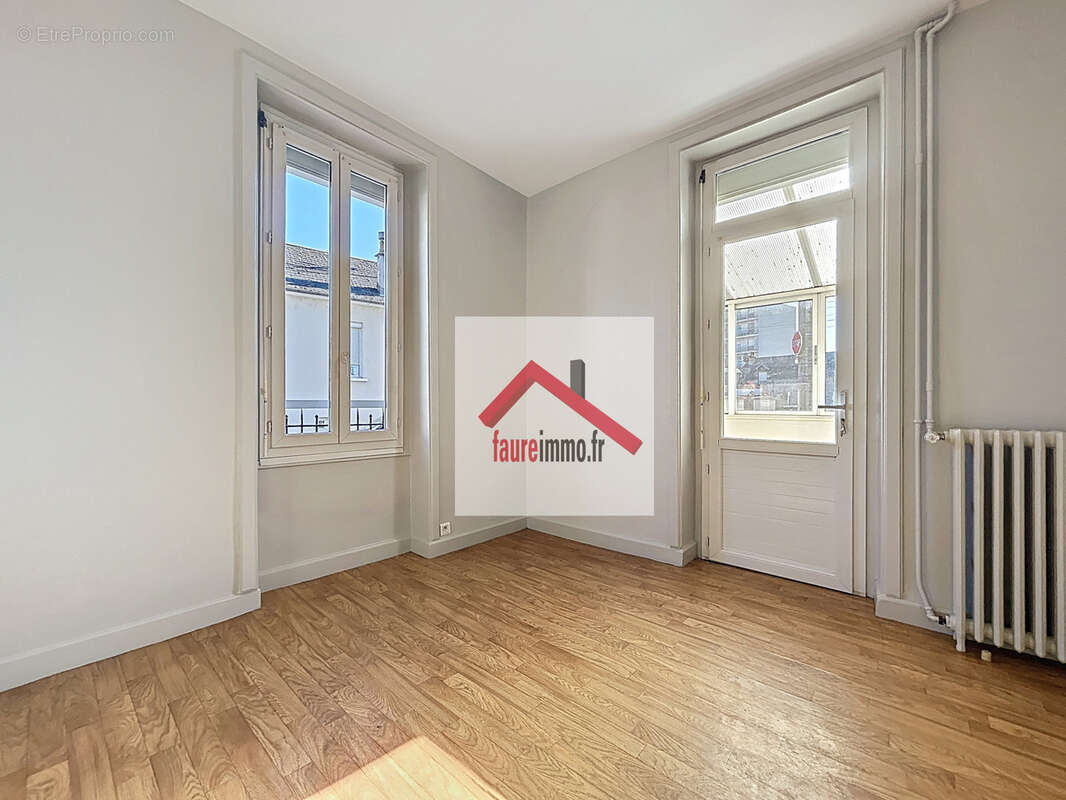 Maison à BRIVE-LA-GAILLARDE