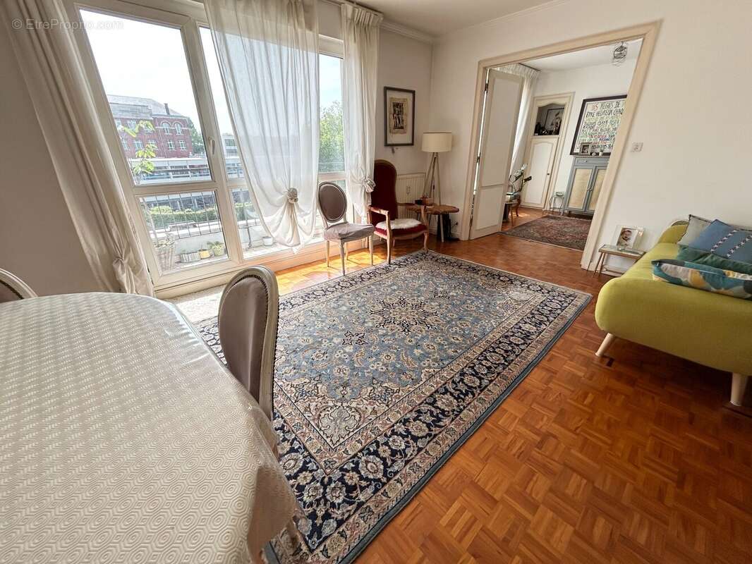 Appartement à CROIX