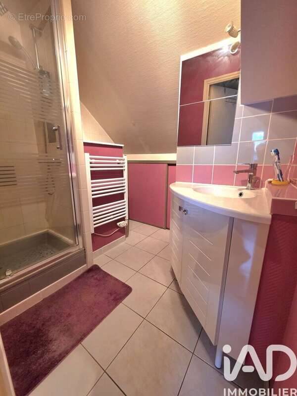 Photo 8 - Appartement à MONTGERMONT