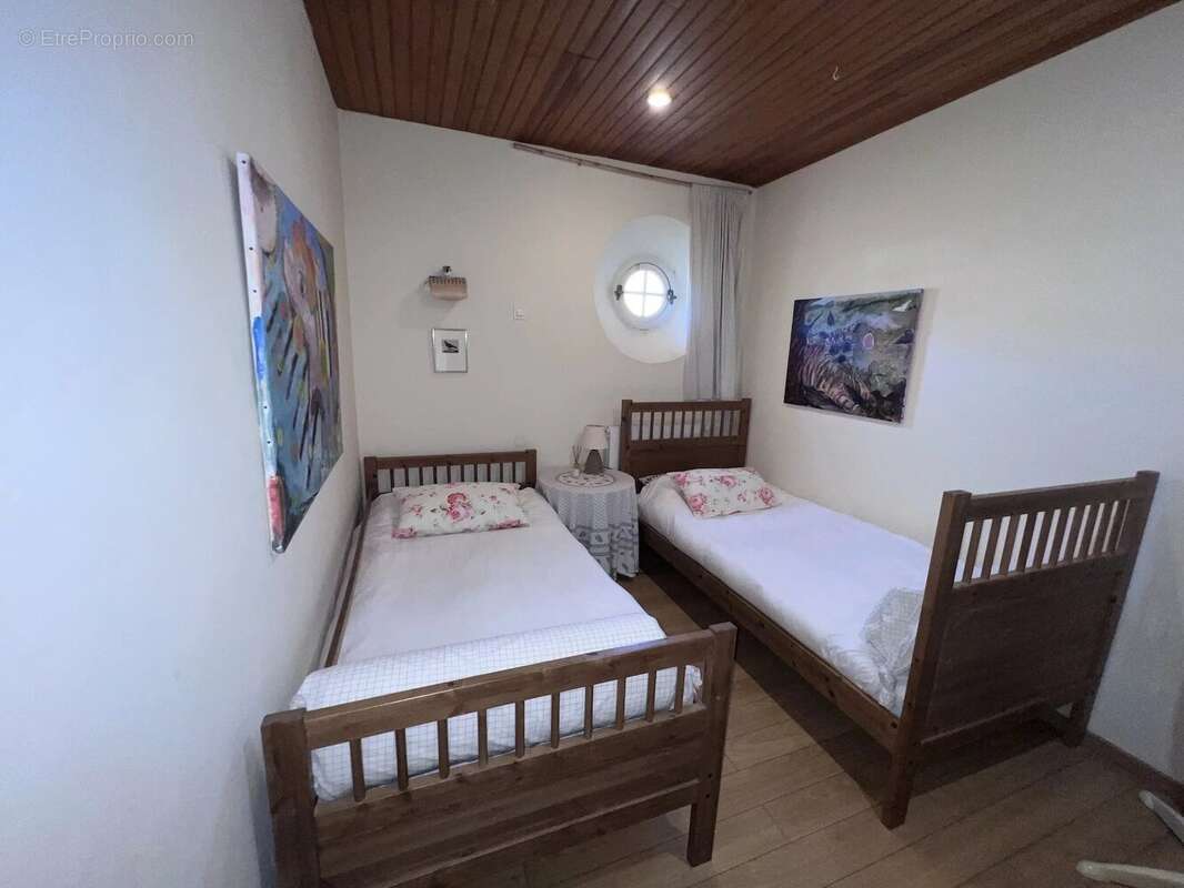 Maison à LE CASTELLET