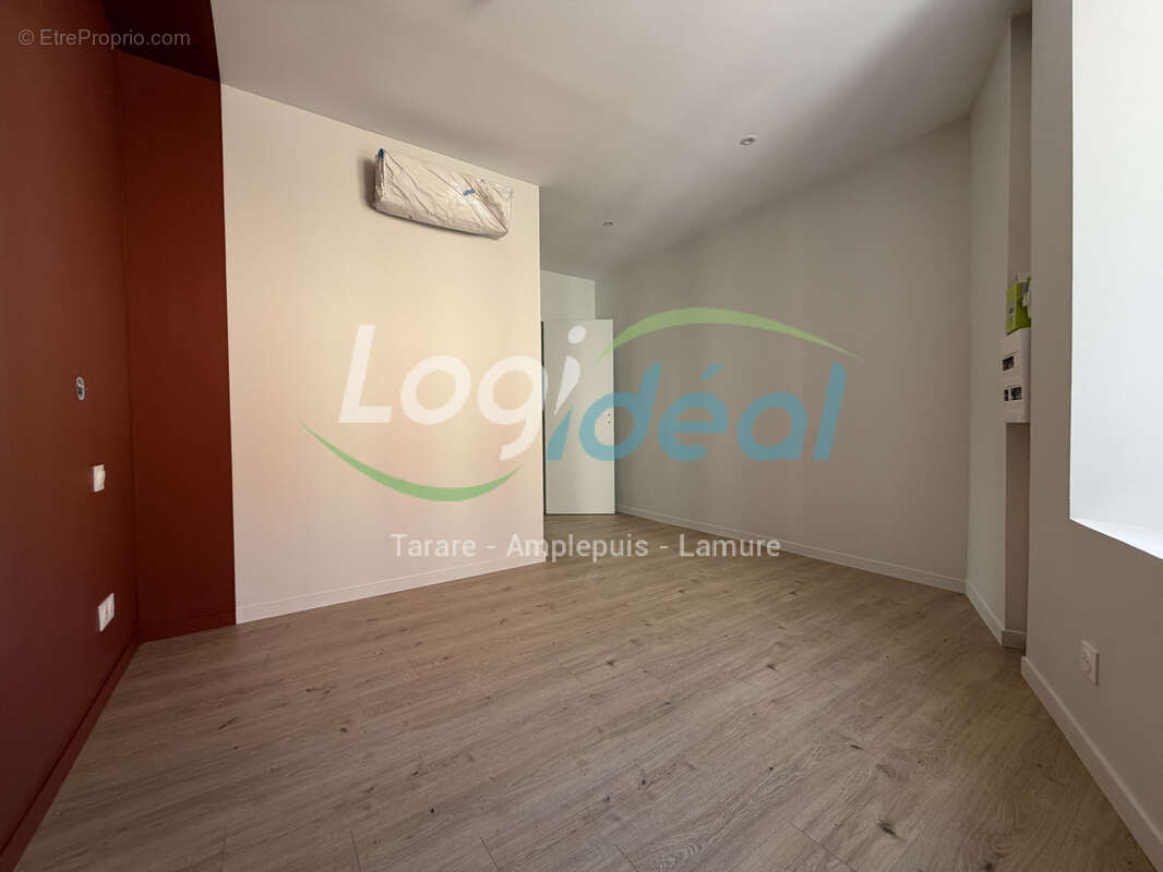 Appartement rénové à neuf - Saint Forgeux - photo 9