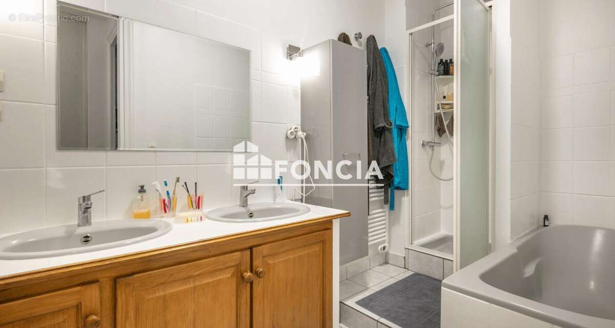 Appartement à FIRMINY
