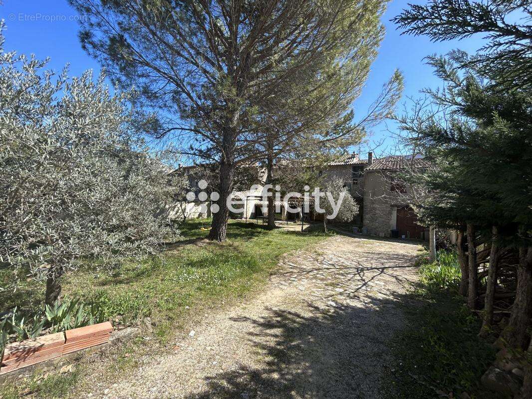 Maison à SAINT-MARTIN-DE-CASTILLON