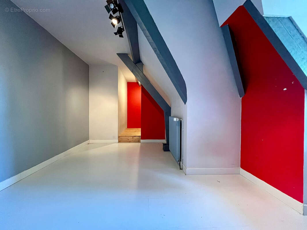 Maison à LES PONTS-DE-CE