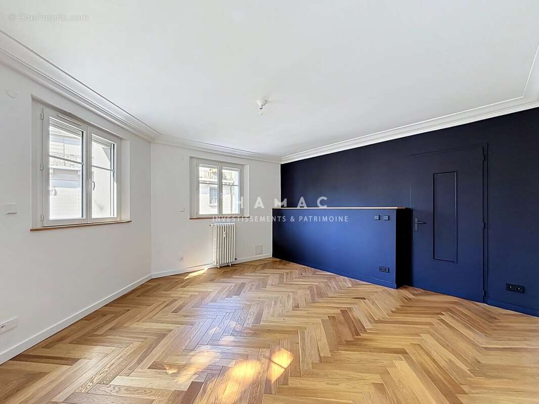 Lyon 7 jean mace - appartement type 3 80m2 refait a neuf etage eleve prestations haut de gamme - photo 7