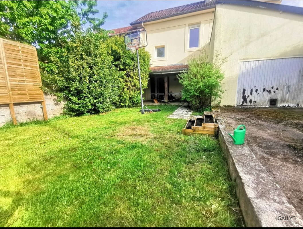 Maison à LONGWY