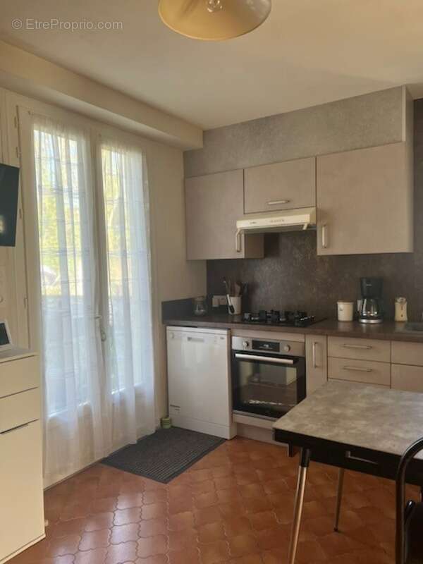 Maison à vendre 4 pièces CHAMPAGNE MOUTON (16) - photo 7