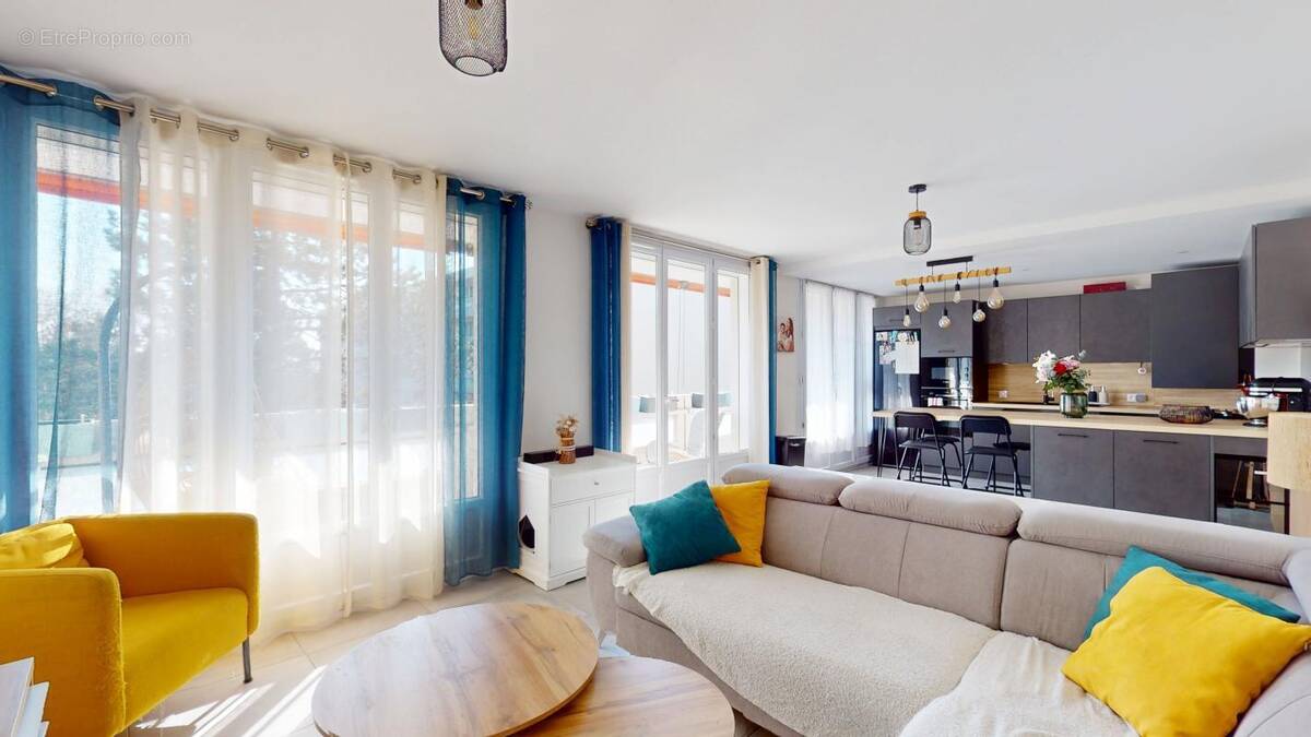 Appartement à LYON-5E