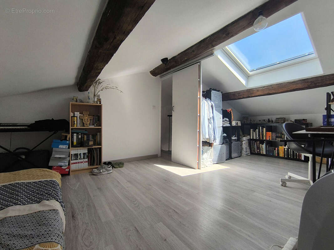 Appartement à VAISON-LA-ROMAINE