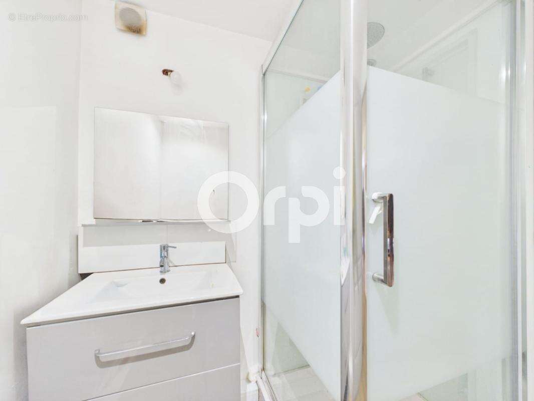 Proximité commodités - équipé -  gde chambre - investissement locatif - photo 6
