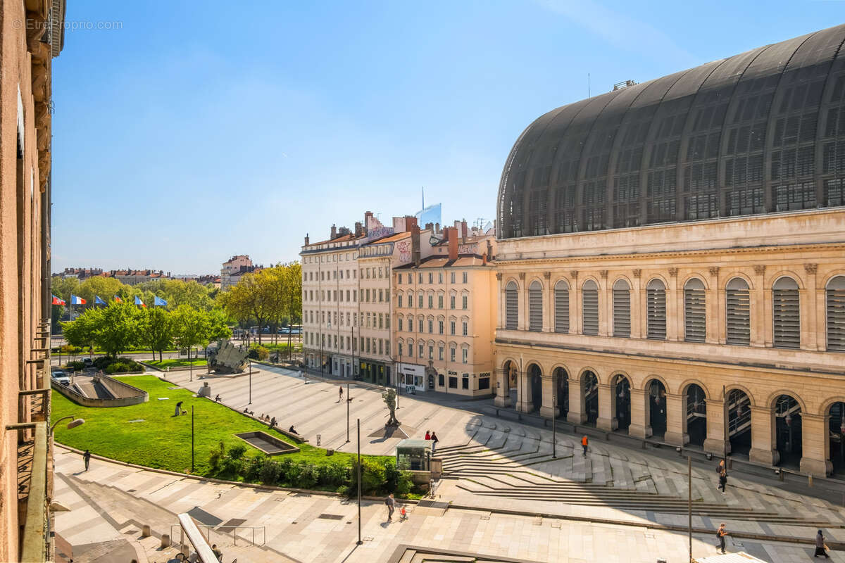 Appartement à LYON-1E