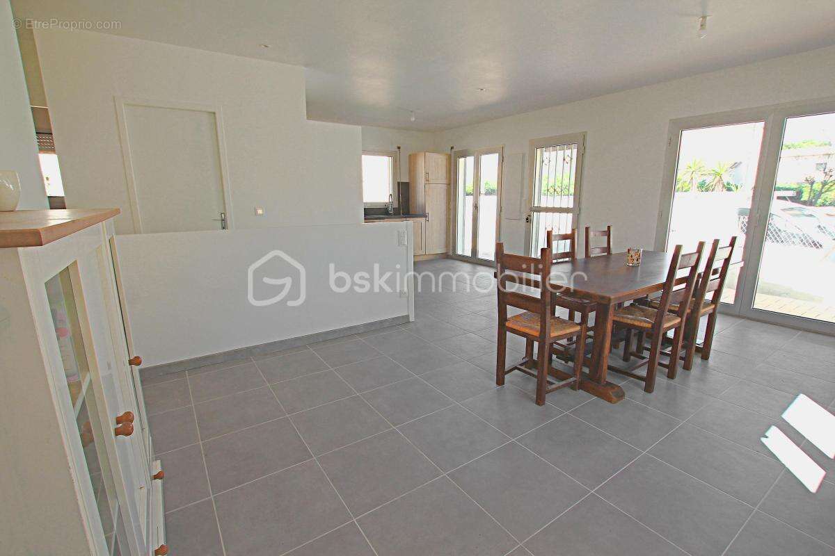 Maison à SAINTE-MARIE