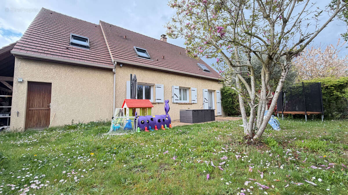 Maison à SOISY-SOUS-MONTMORENCY