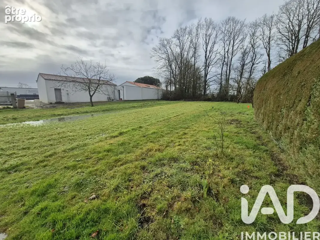 Photo 1 - Terrain à SALIGNY