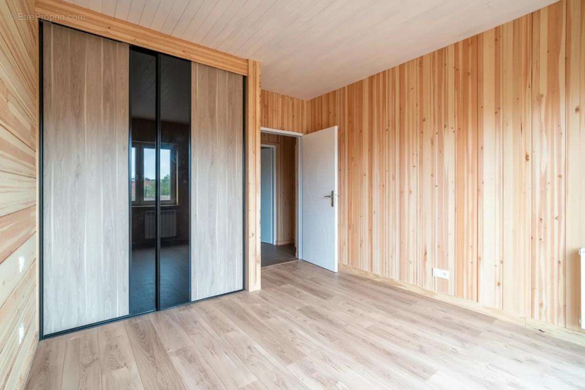 Maison à ARES
