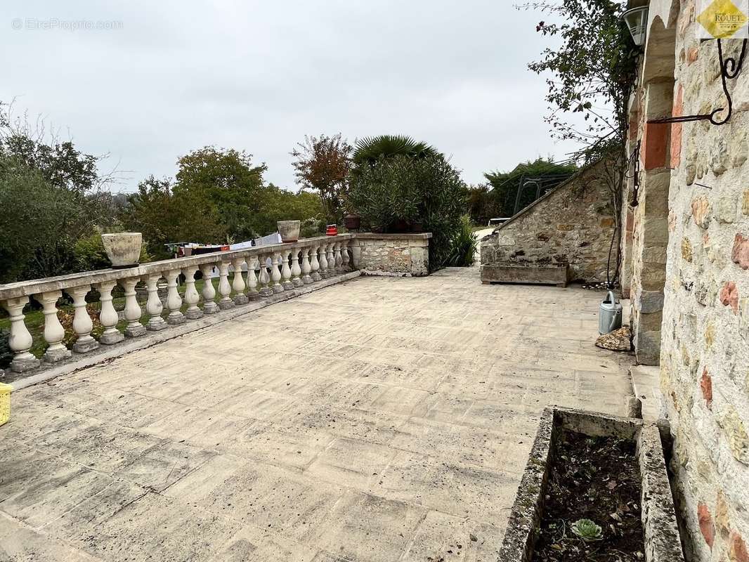 Maison à VICQ-SUR-GARTEMPE