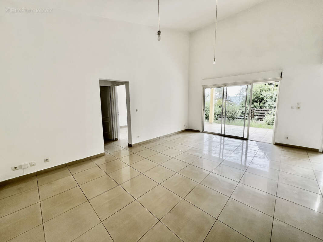 Maison à SAINT-PIERRE