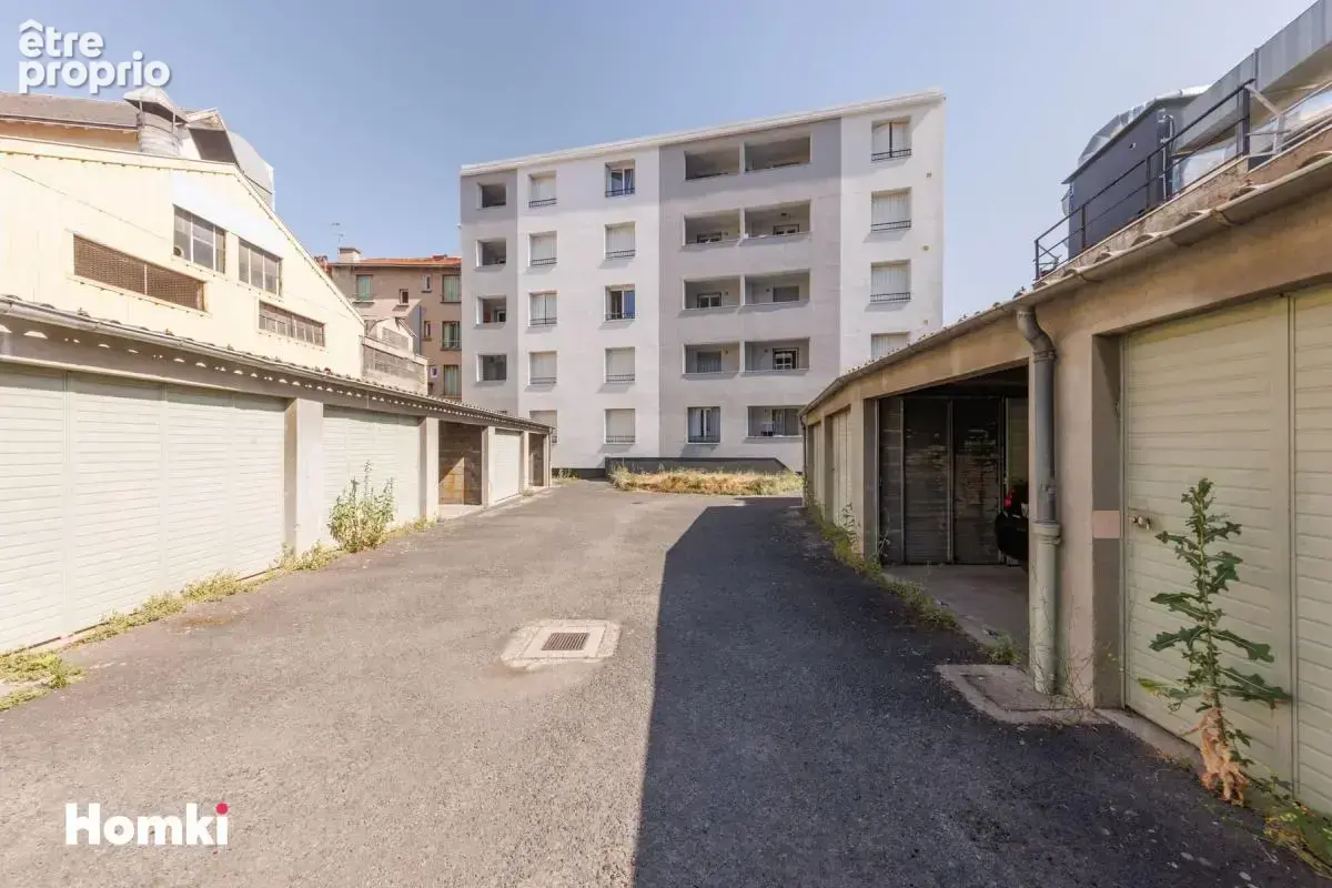 À vendre – T2 de 59 m² avec garage, cave et balcon-loggia – Clermont-Ferrand, quartier Anatole France - photo 12