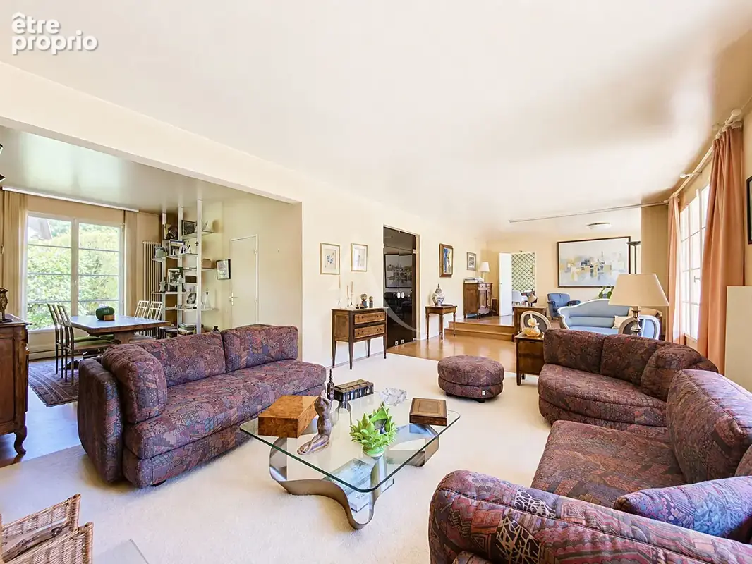 Maison de 260.75 m² - Chavenay - photo 3