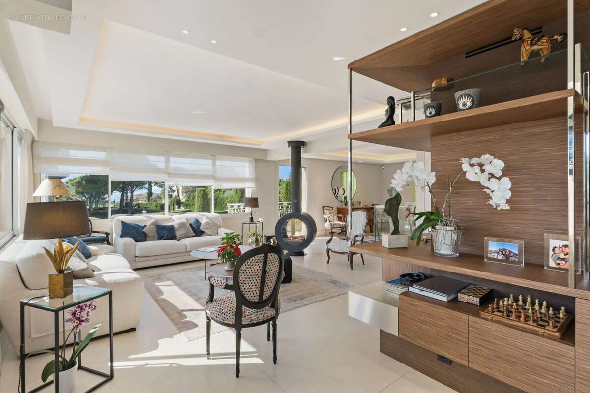 Appartement à LE CANNET