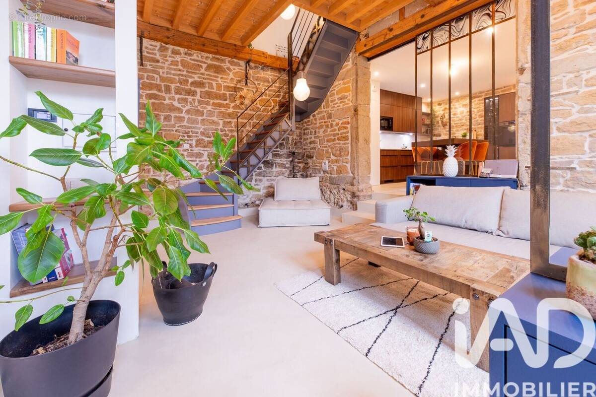 Photo 1 - Appartement à CALUIRE-ET-CUIRE