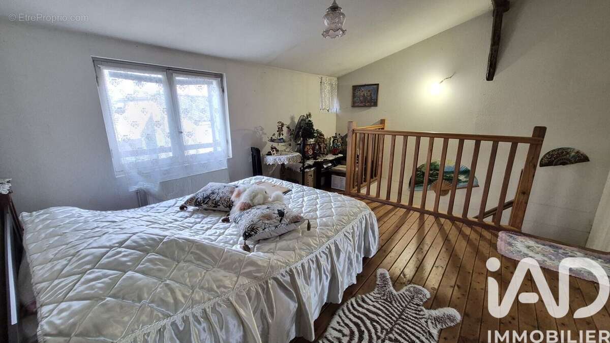 Photo 8 - Maison à CASTILLON-LA-BATAILLE