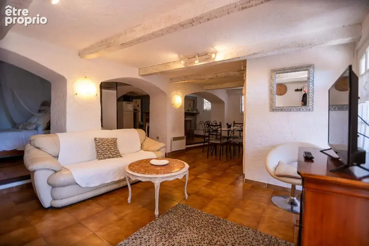 COUP DE COEUR BORMES Superbe  Propriété 360 m2 /2155m²  piscine garages parkings - photo 10