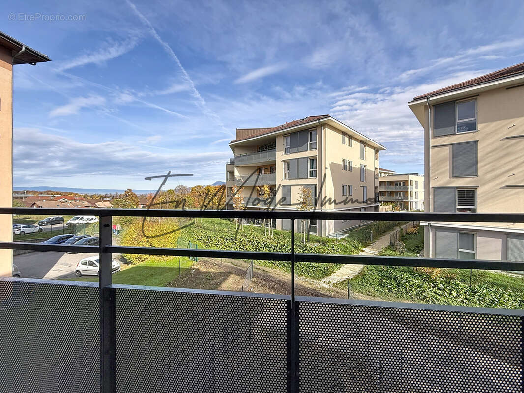 Appartement à LA ROCHE-SUR-FORON