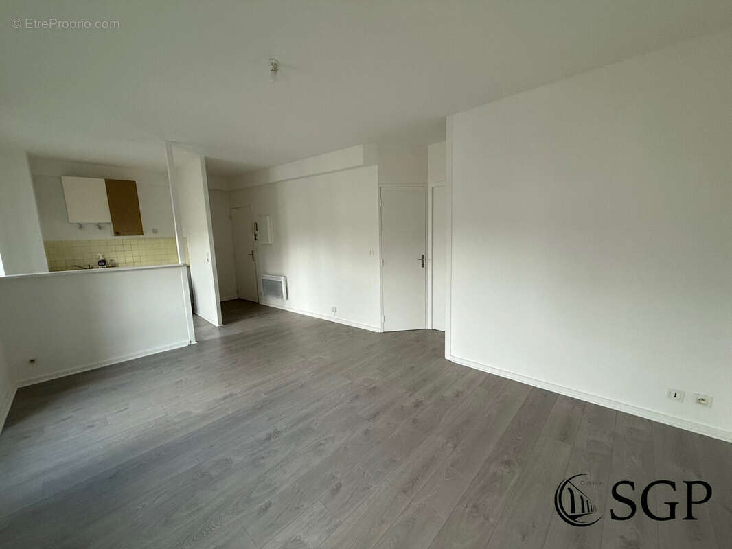 Appartement à ARPAJON
