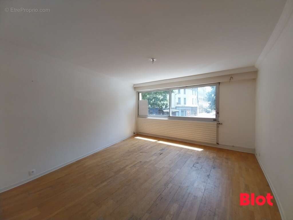 Appartement 68 m² à Rennes  - photo 2