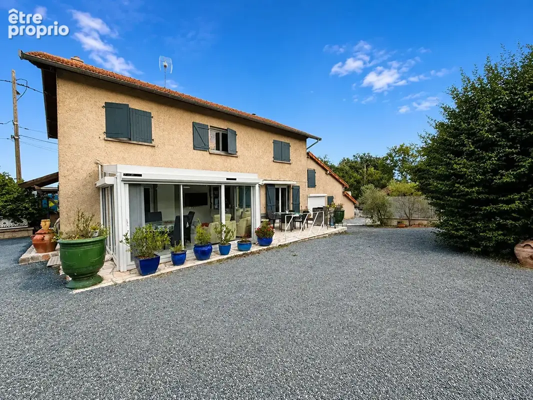 Vente propriete 15 km roanne 7 pieces 200 m² - photo 18