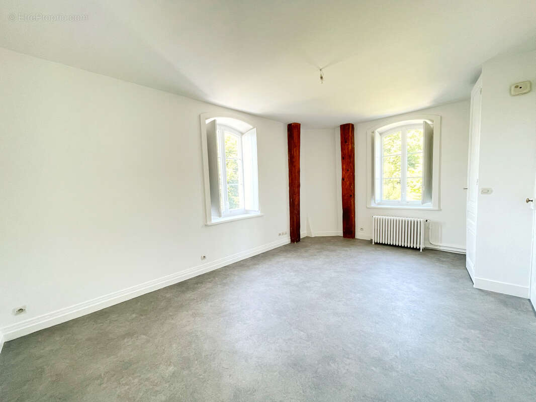 Appartement à IRIGNY